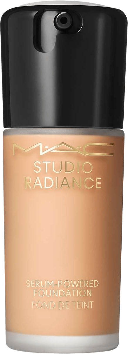 Studio Radiance Serum Powered Foundation, från MAC Cosmetics, i färgen Nw22.