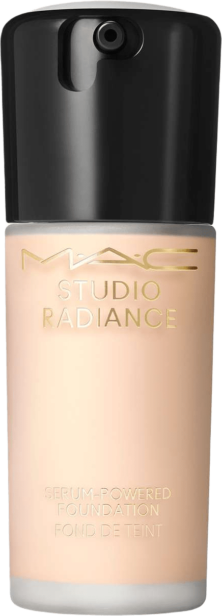 Studio Radiance Serum Powered Foundation, från MAC Cosmetics, i färgen N18.