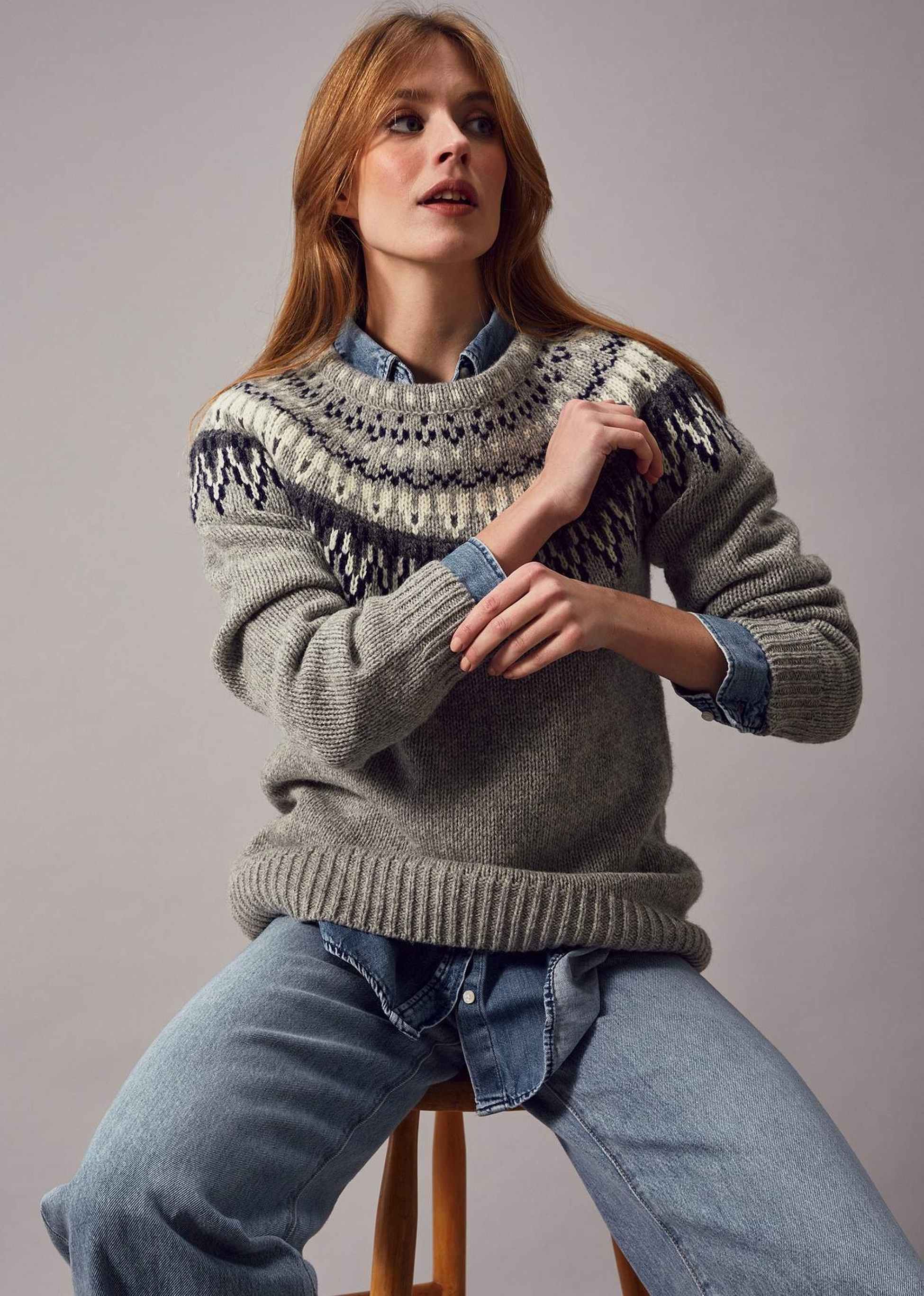 Veda Jumper, från Jumperfabriken, i färgen grey.