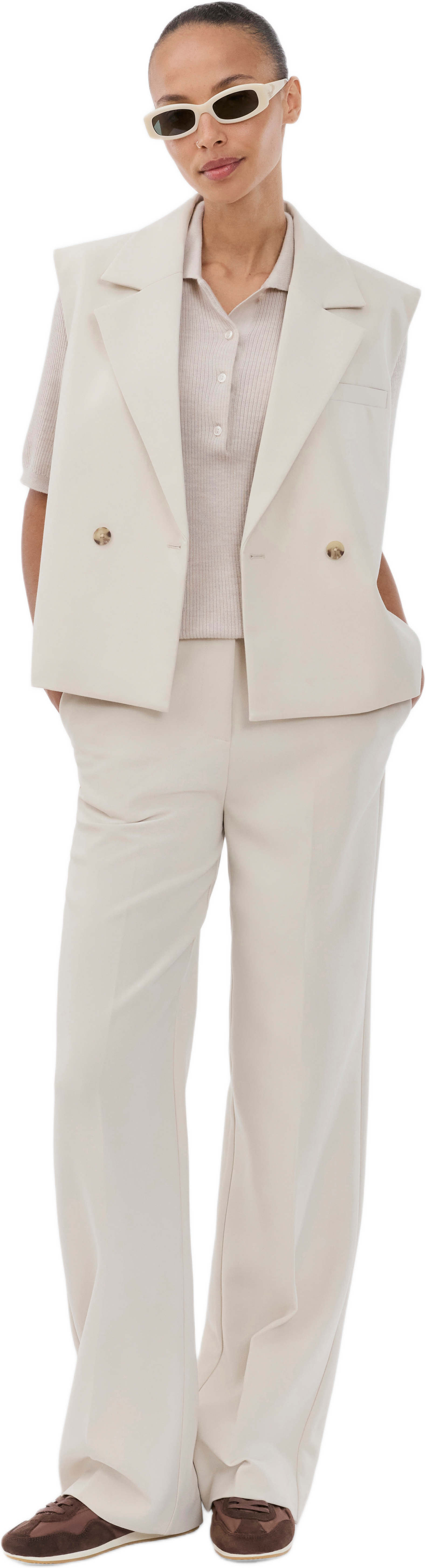 Galemd Vest, från Modström, i färgen moonbeam.