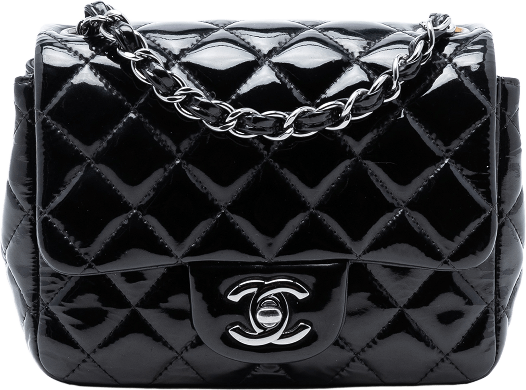 Chanel Mini Square Classic Patent Single Flap, från Luxclusif, i färgen black.