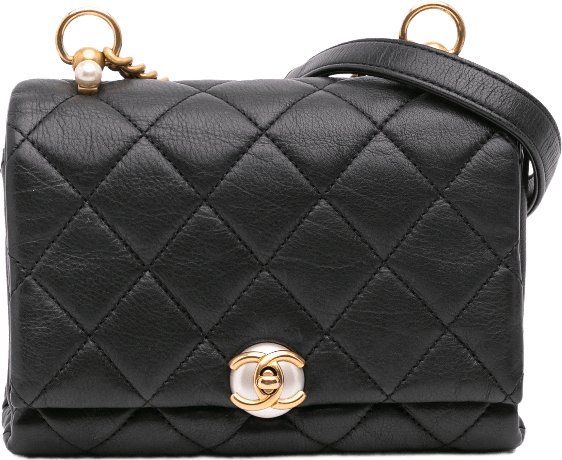 Chanel Mini Quilted Calfskin Pearl Cc Accordion Flap, från Luxclusif, i färgen svart.