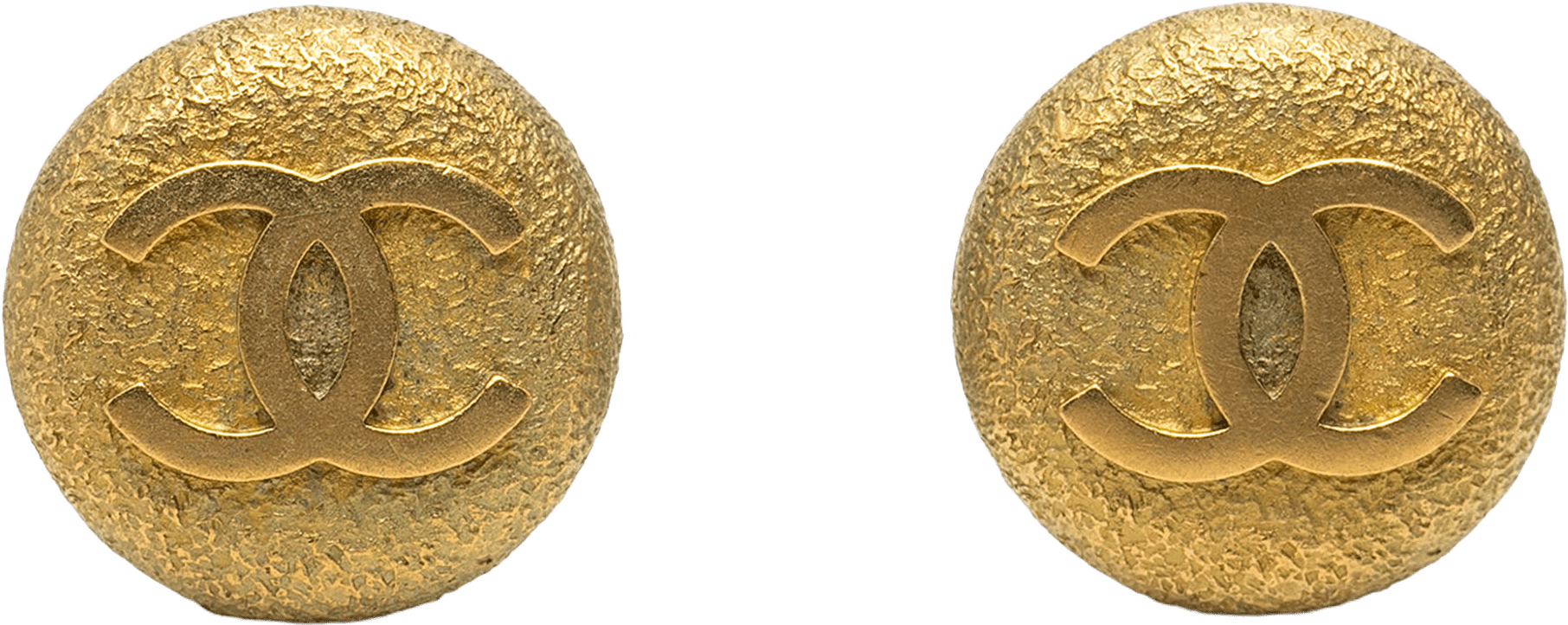 Chanel Cc Gold Plated Round Clip On Earrings, från Luxclusif, i färgen gold.