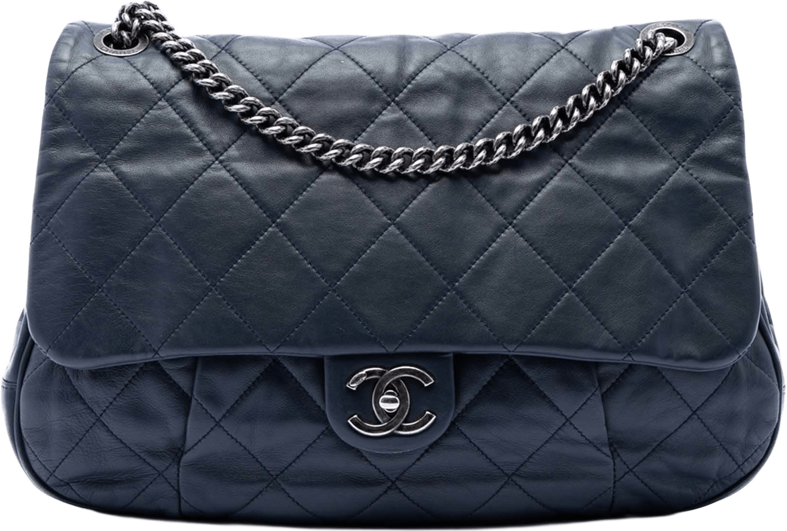 Chanel Quilted Calfskin Coco Pleats Flap, från Luxclusif, i färgen navy.