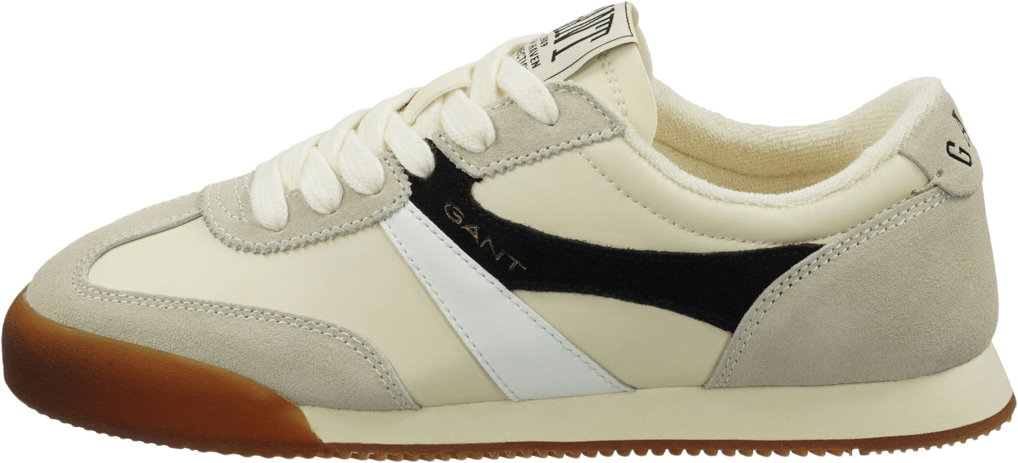 Beylana Sneaker, från GANT Footwear, i färgen g214 - cream/black.