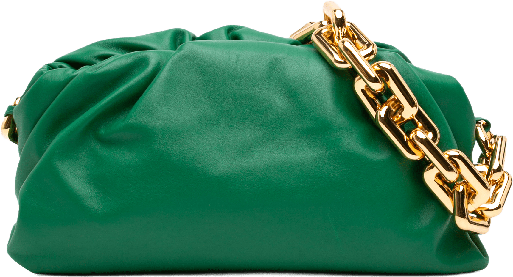 Bottega Veneta Lambskin Chain Pouch, från Luxclusif, i färgen grön.