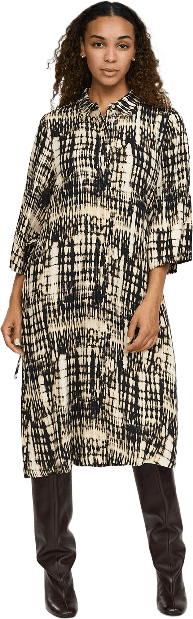 Srginny Dress - Dreamscape, från Soft Rebels, i färgen dreamscape.