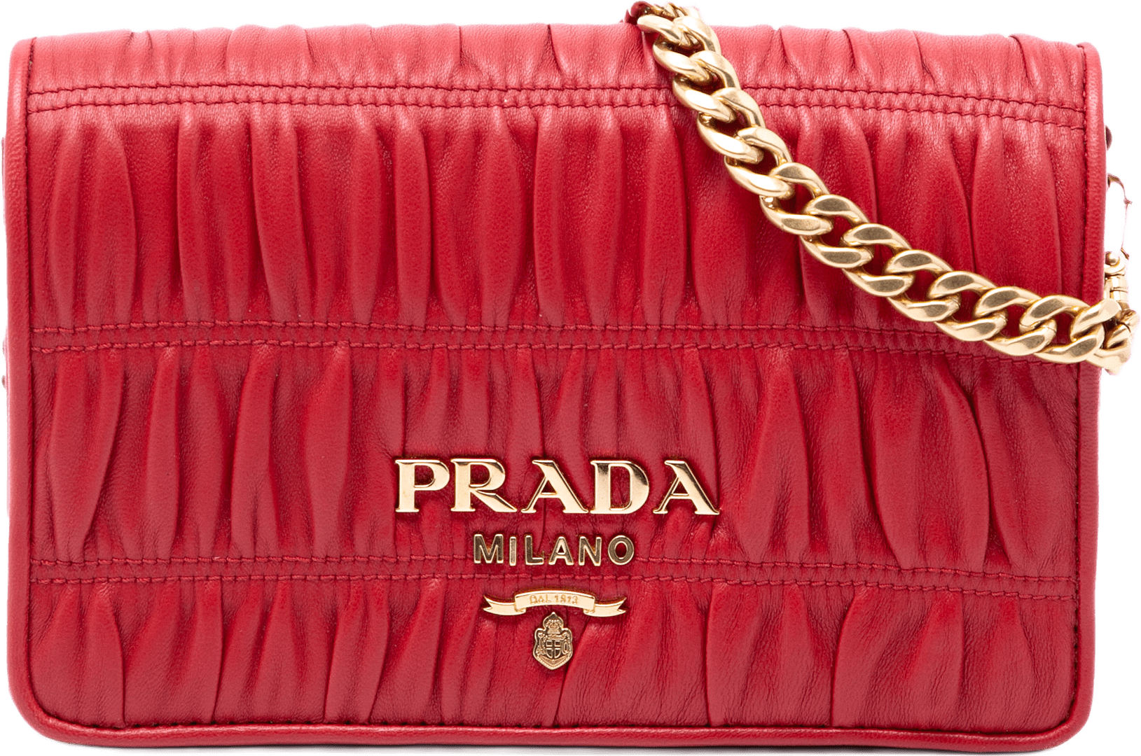 Prada Nappa Gaufre Chain Flap, från Luxclusif, i färgen röd.