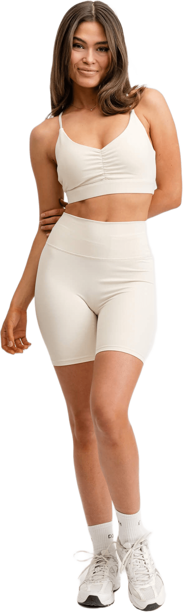 Ultimate Bike Shorts, från Drop of Mindfulness, i färgen cream white.