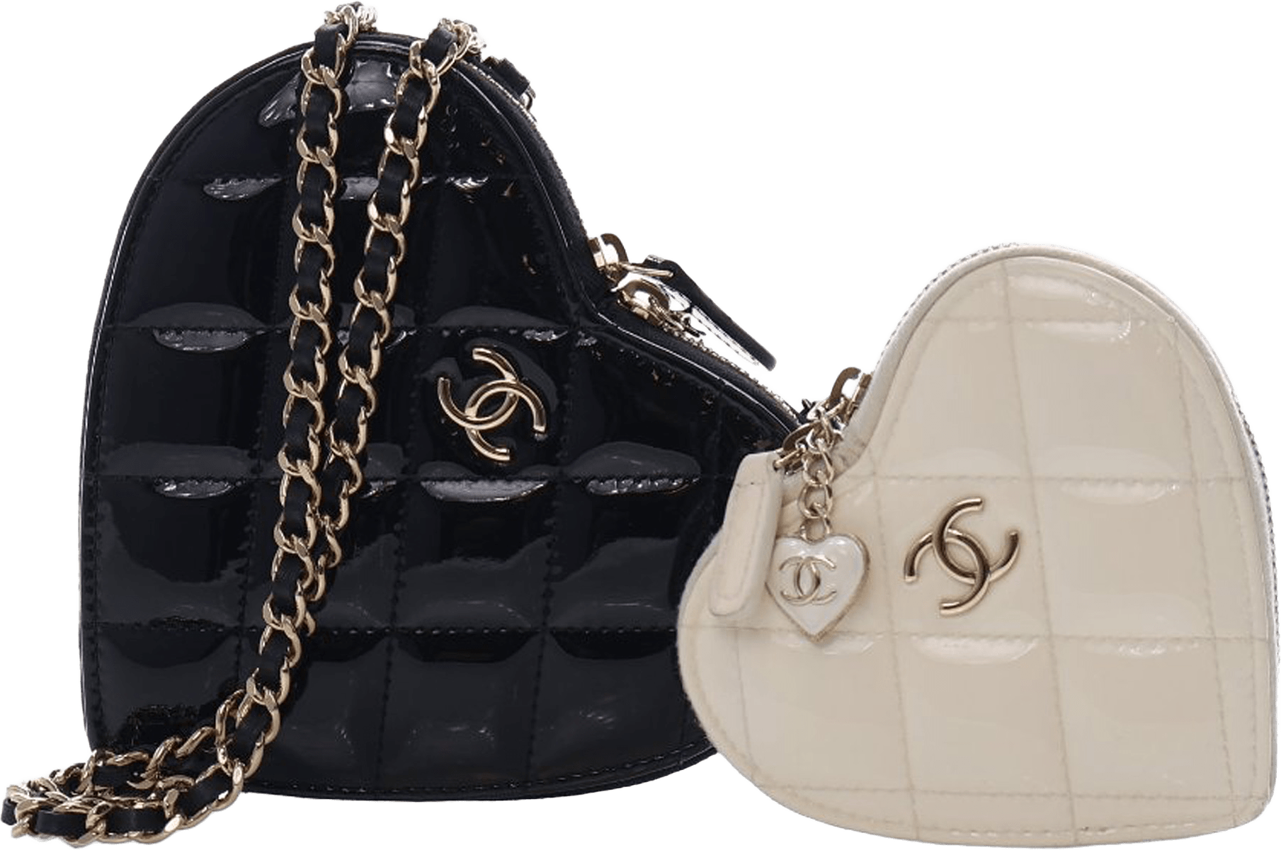 Chanel Quilted Patent Duo Heart Clutch With Chain, från Luxclusif, i färgen black.