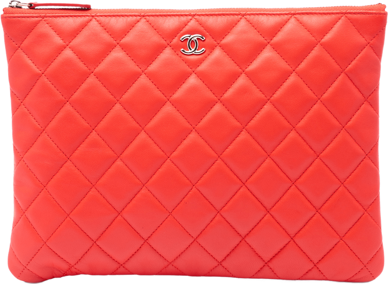 Chanel Medium Quilted Lambskin O Case Clutch, från Luxclusif, i färgen orange.