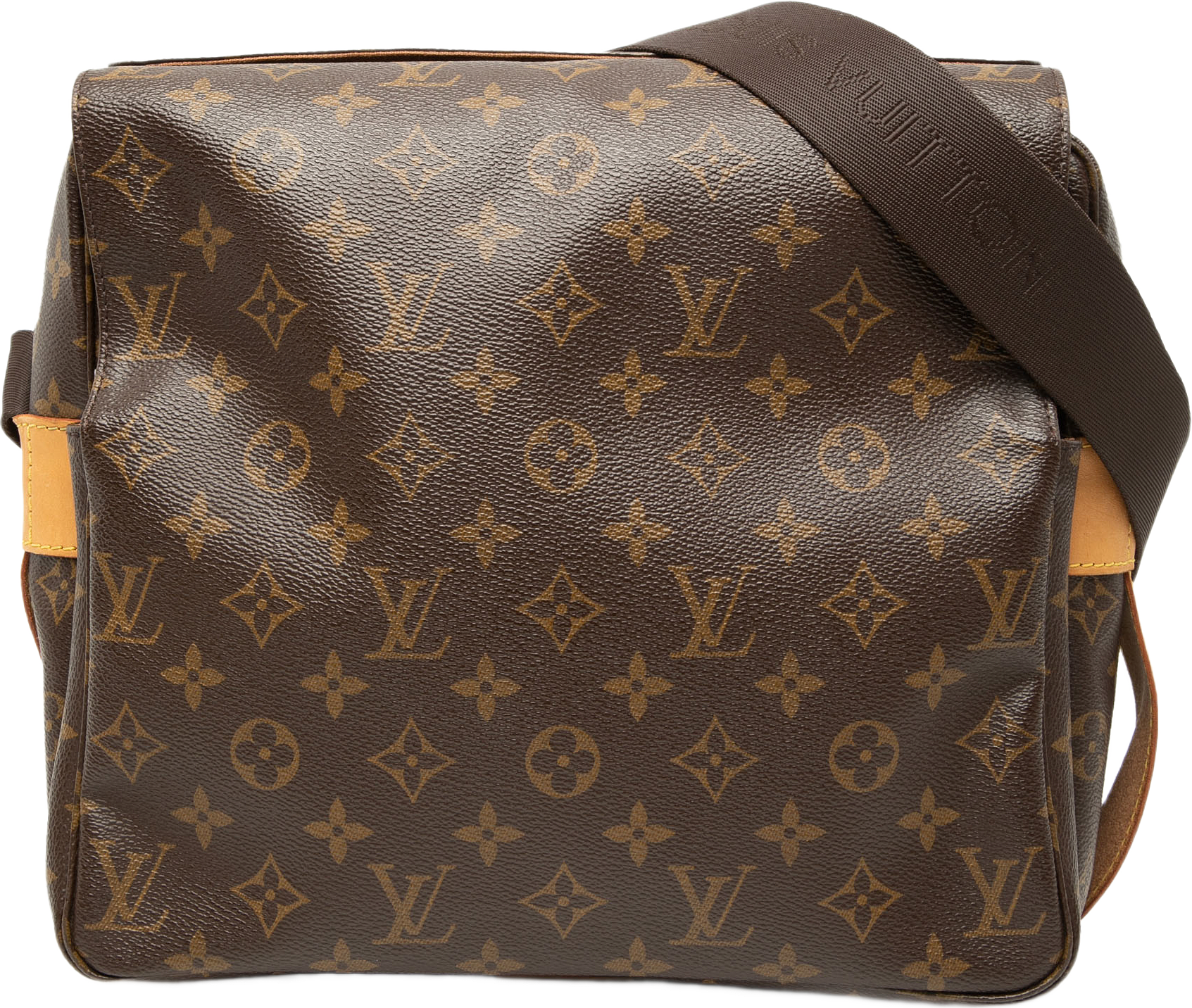 Louis Vuitton Monogram Naviglio, från Luxclusif, i färgen brown.