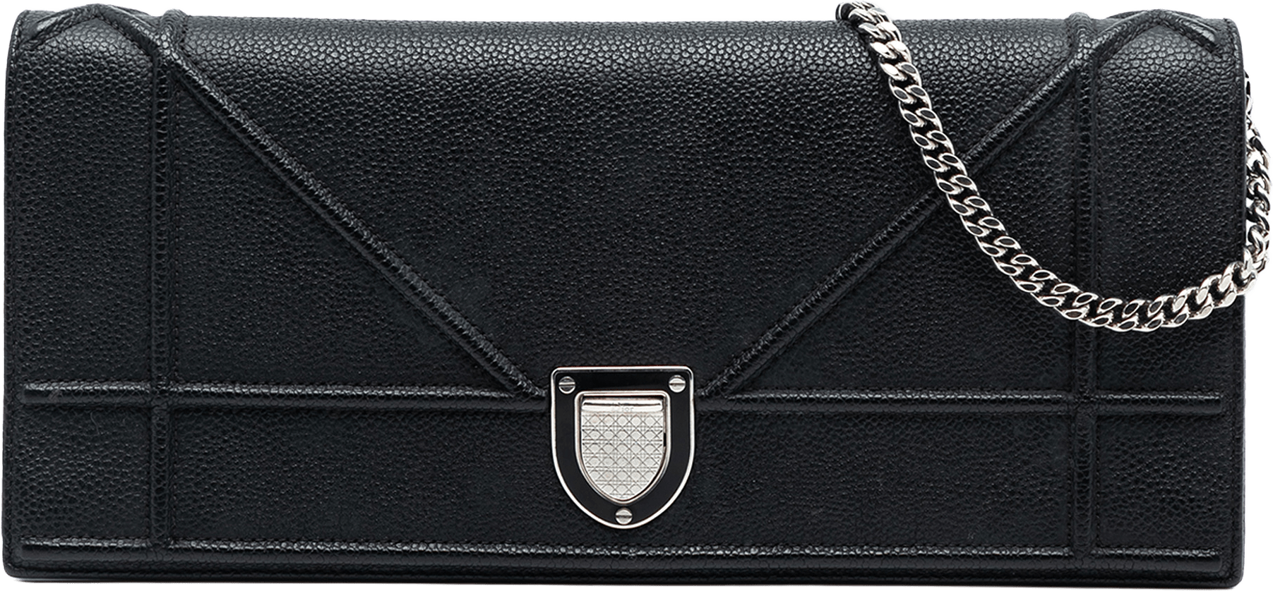 Dior Grained Calfskin Diorama Pochette Clutch, från Luxclusif, i färgen black.