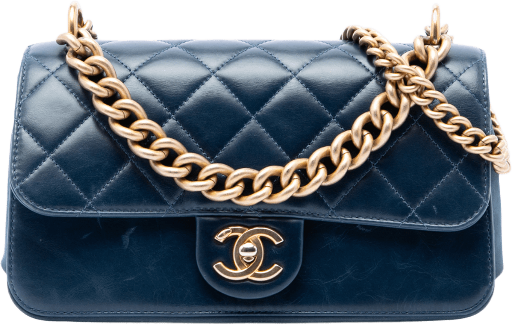 Chanel Small Quilted Calfskin Straight Lined Flap, från Luxclusif, i färgen blå.