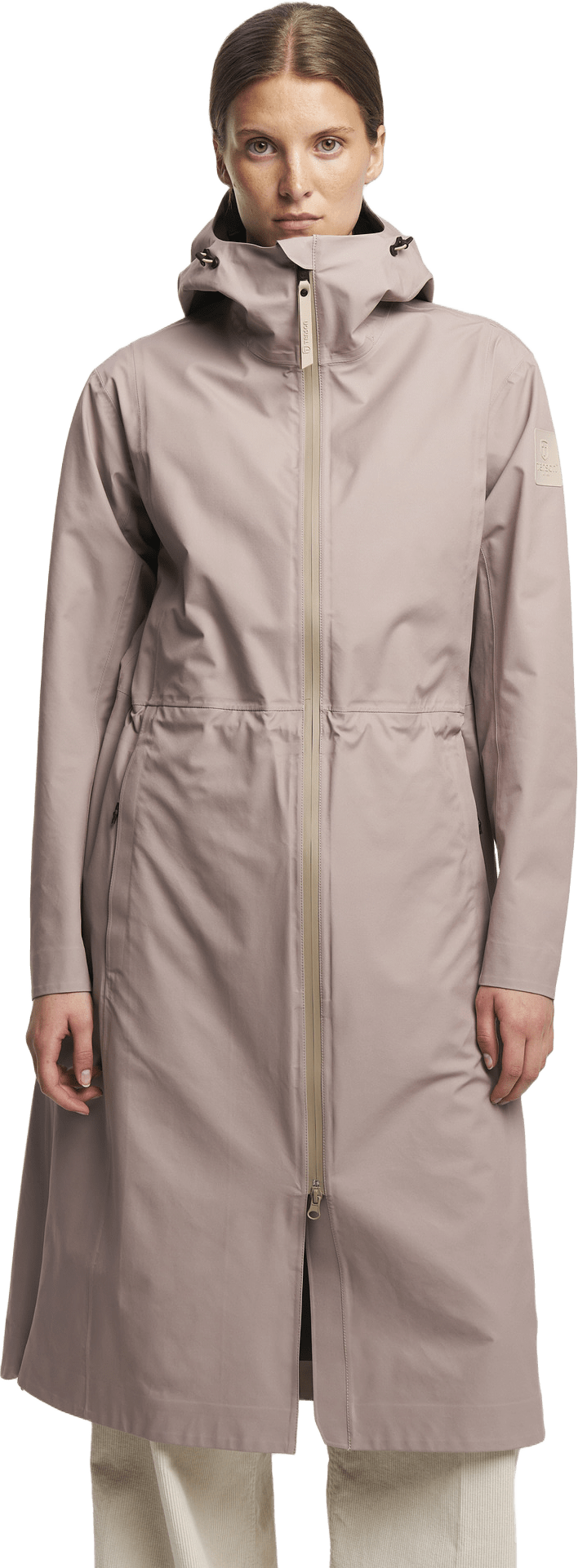 Maxi Parka Women, från Tenson, i färgen sand.