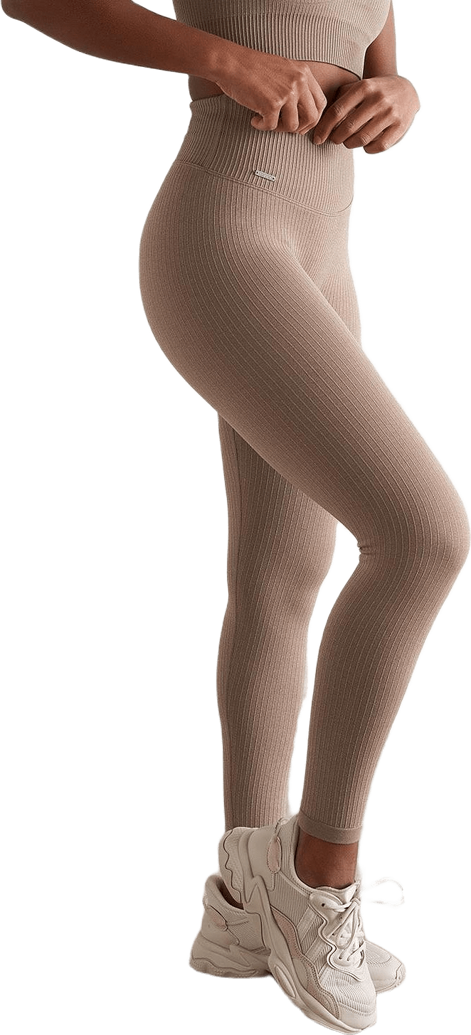 Ribbed Seamless Tights, från aim'n, i färgen espresso.