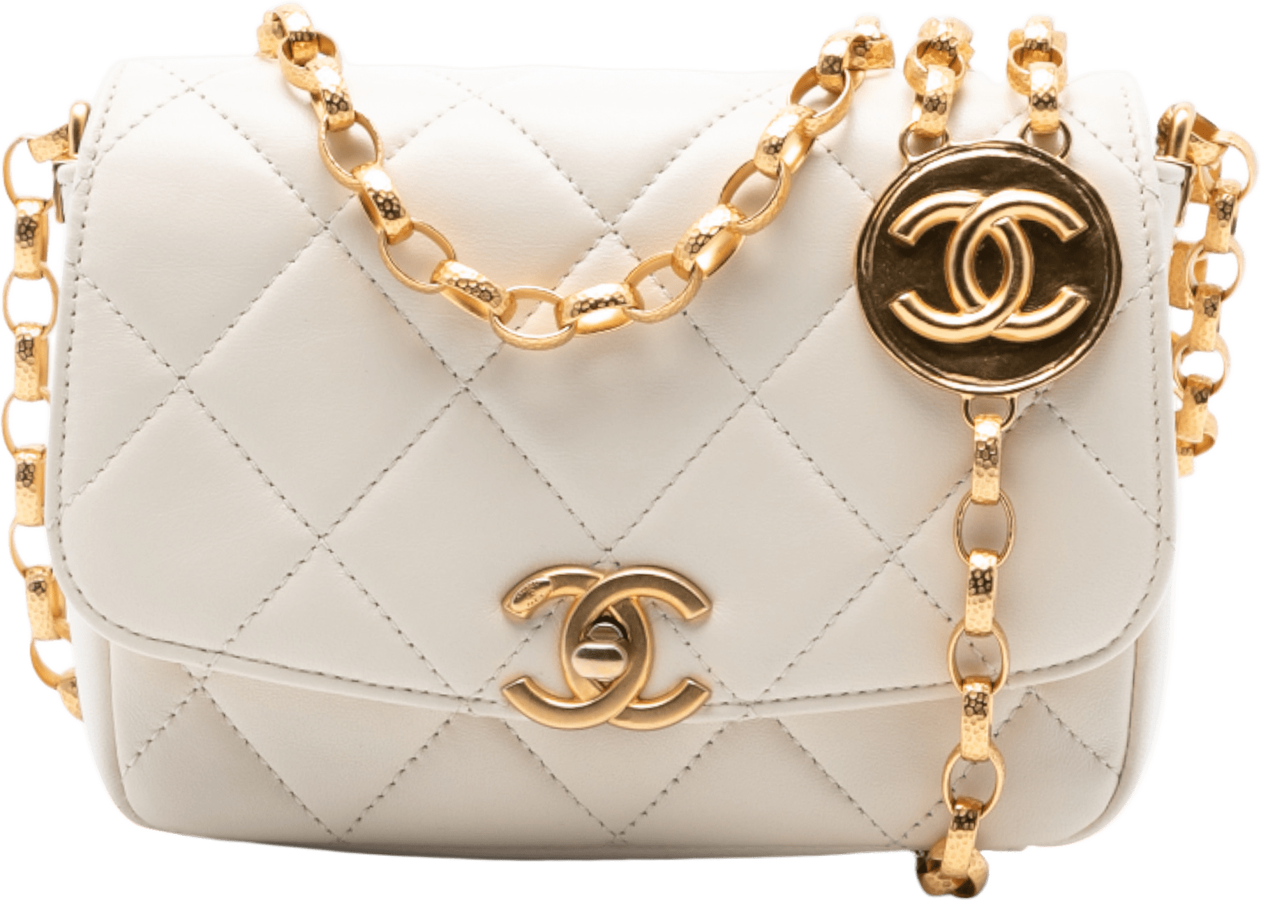 Chanel Small Quilted Lambskin Cc Coin Flap, från Luxclusif, i färgen ivory.