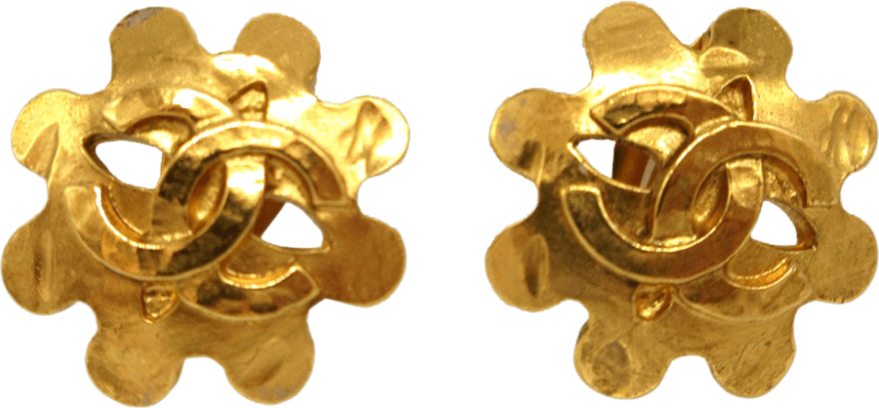 Chanel Cc Gold Plated Floral Clip On Earrings, från Luxclusif, i färgen guld.