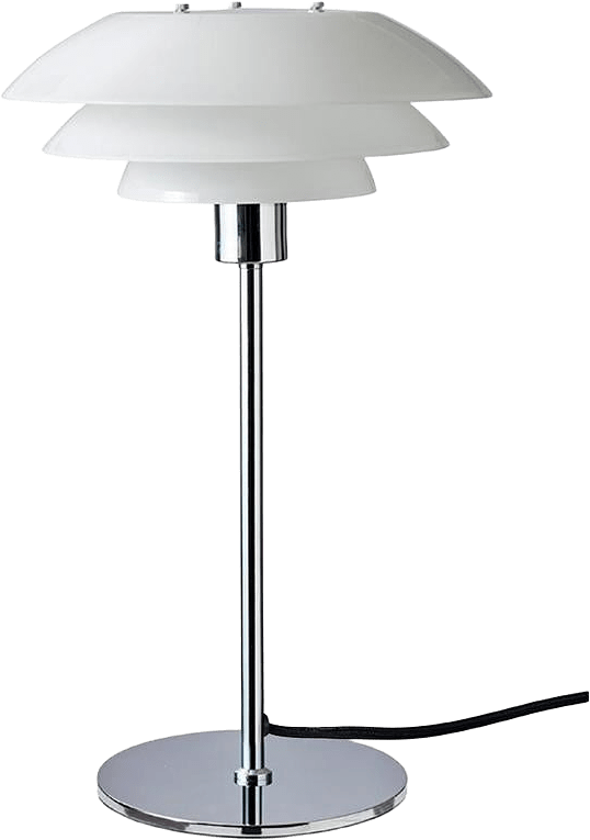 Dl31 Table Lamp, från Dyberg Larsen, i färgen opal/ chrome.