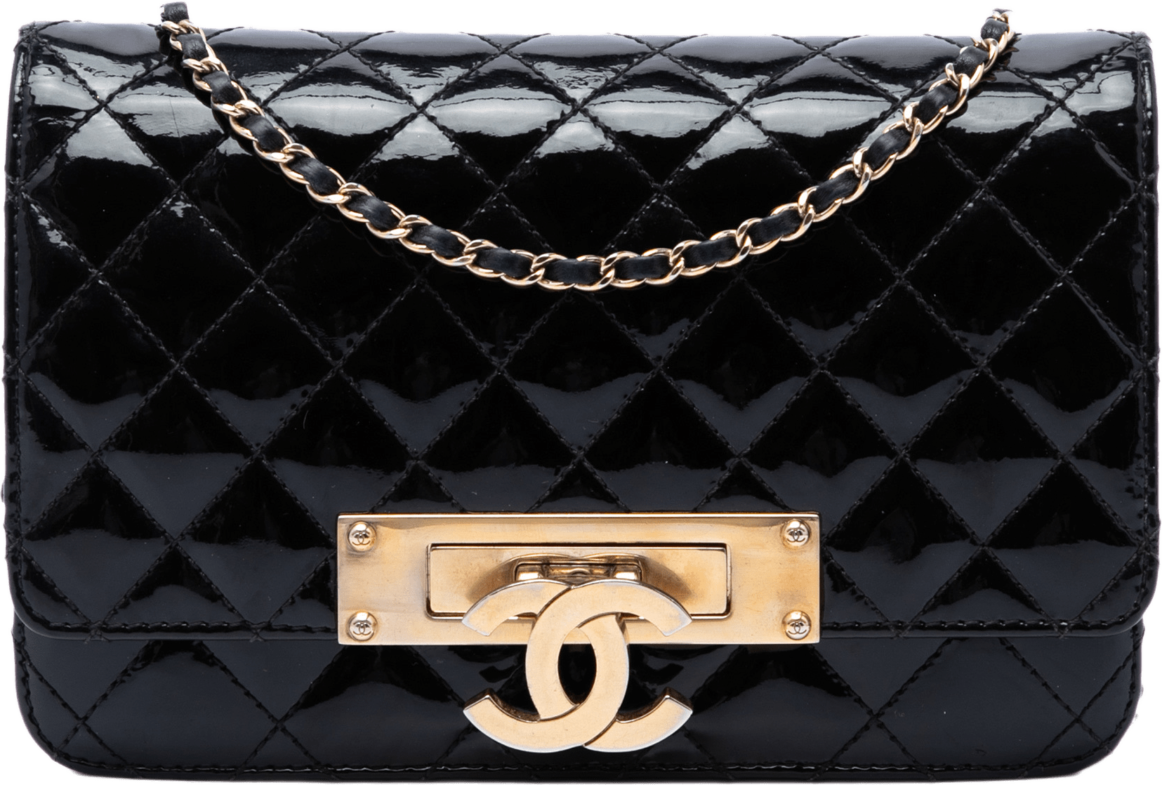 Chanel Quilted Patent Golden Class Wallet On Chain, från Luxclusif, i färgen svart.