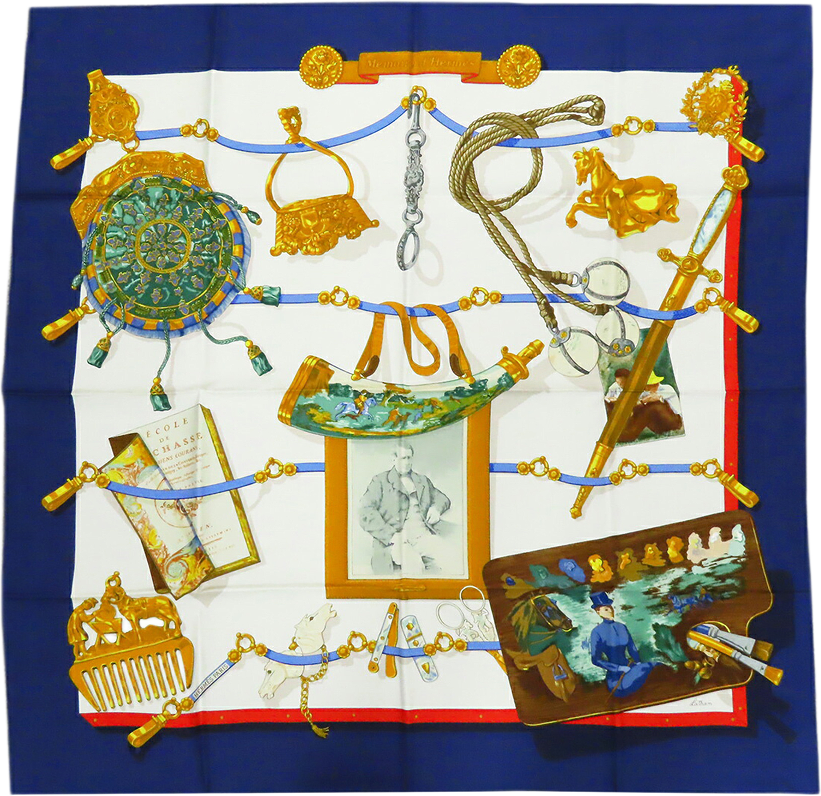 Hermès Memoire D Hermes Silk Scarf 90, från Luxclusif, i färgen blå.