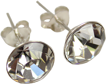 Silverörhänge med 8 mm sten, från Complement, i färgen white.