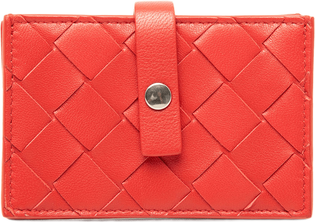 Bottega Veneta Nappa Intrecciato Card Holder, från Luxclusif, i färgen röd.