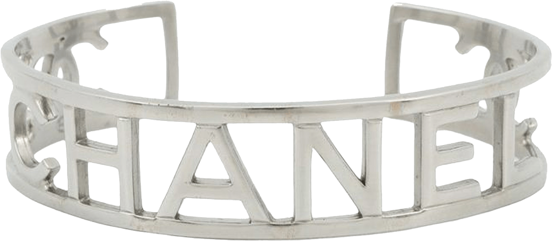 Chanel Silver Plated Cutout Logo Cuff Bracelet, från Luxclusif, i färgen silver.