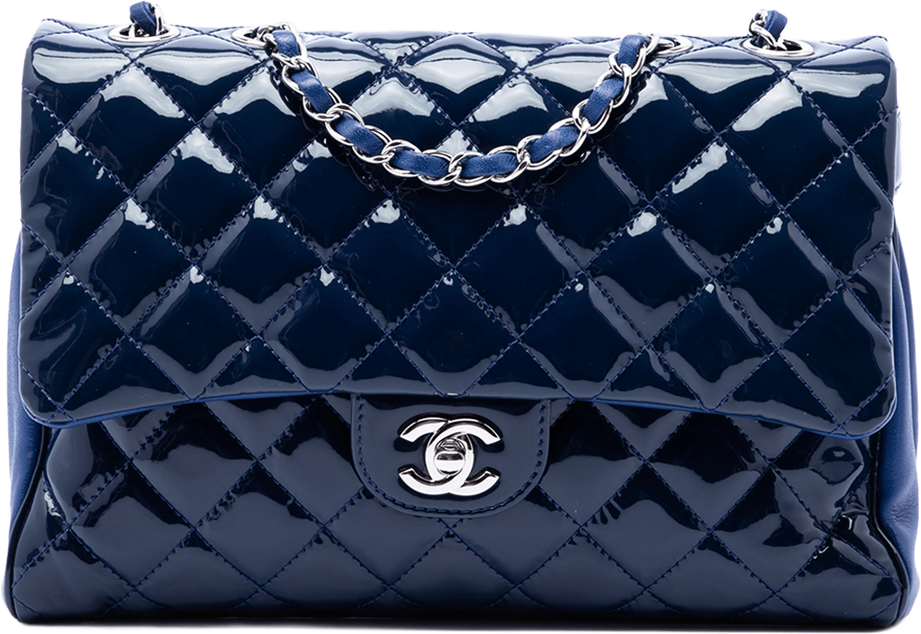 Chanel Large Cc Quilted Patent Double Compartment Flap, från Luxclusif, i färgen dark blue.