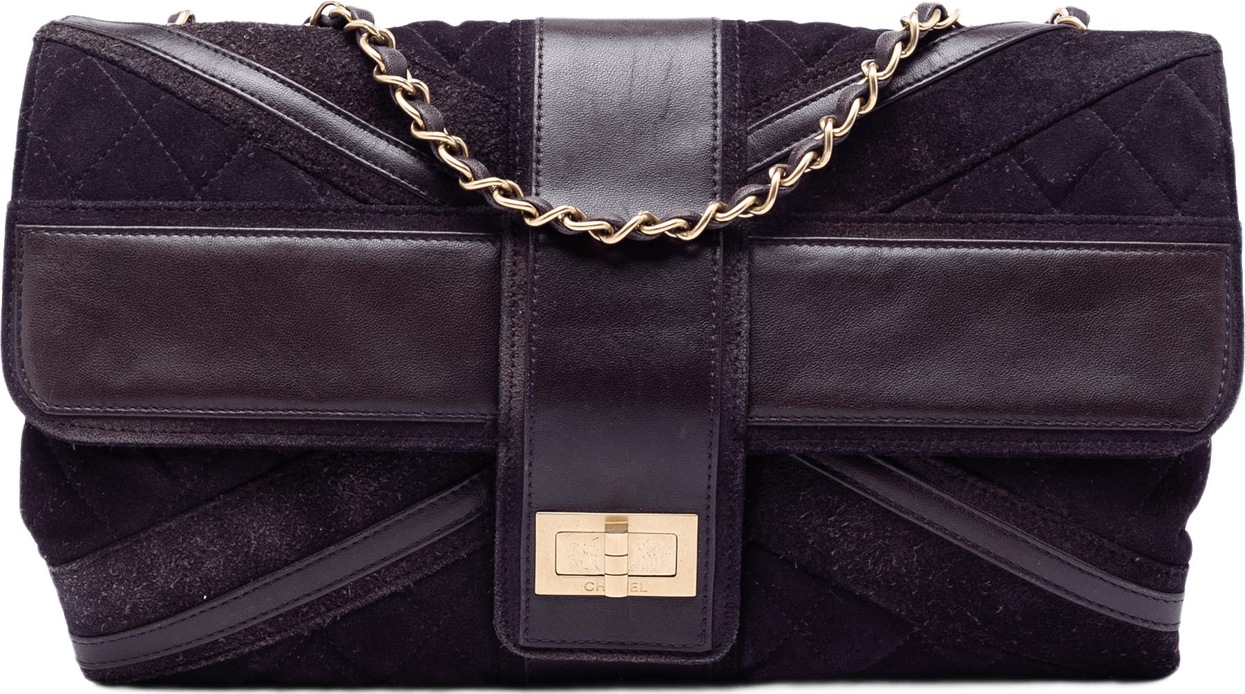 Chanel Quilted Suede Union Jack Reissue 2.55 Double Flap 227, från Luxclusif, i färgen purpur.