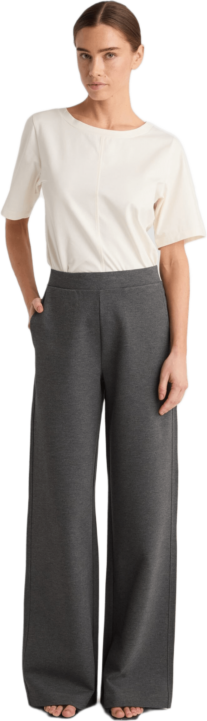 Leia Pants, från Residus, i färgen dark grey.