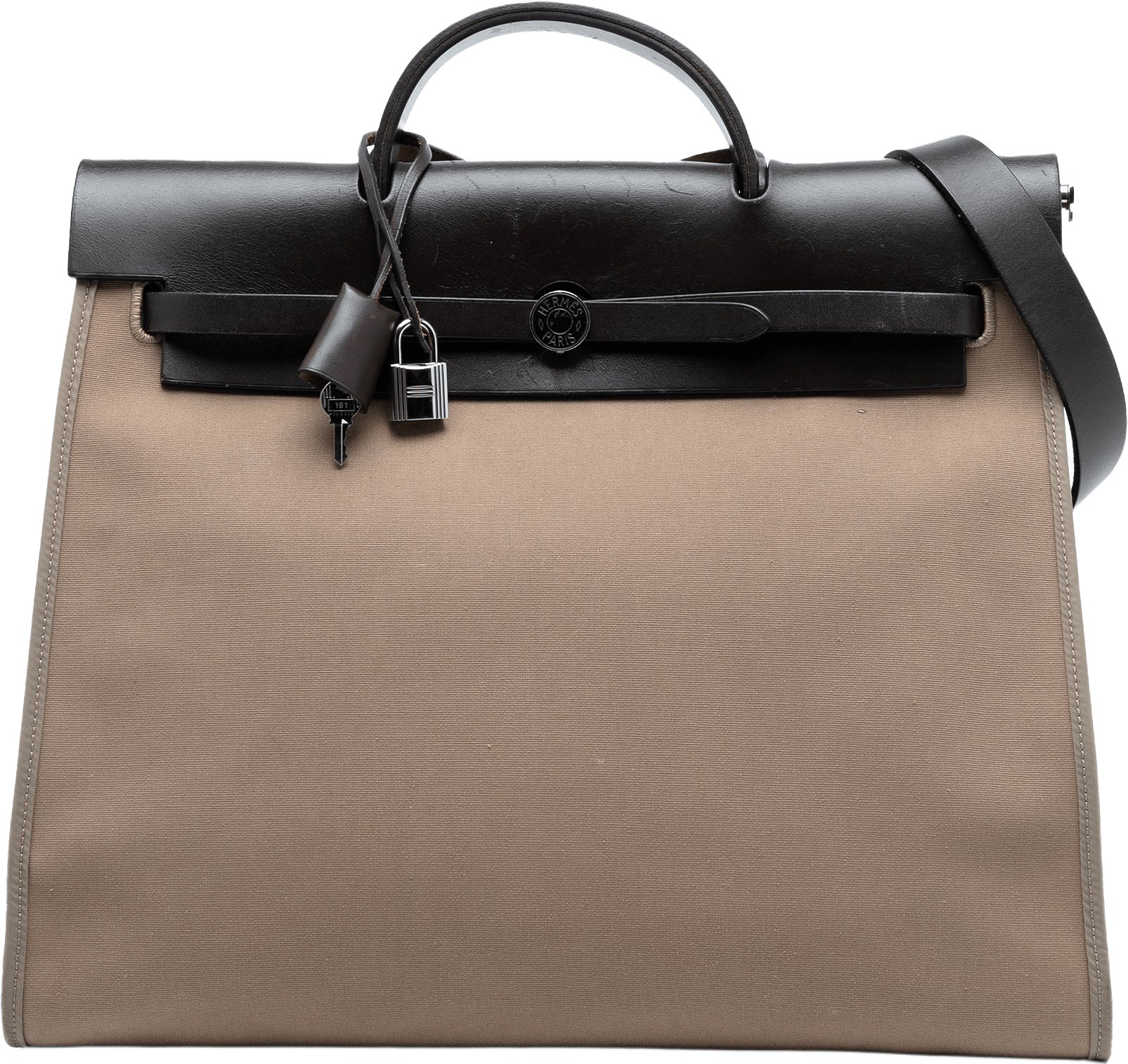 Hermès Toile Herbag Zip 39, från Luxclusif, i färgen light brown.