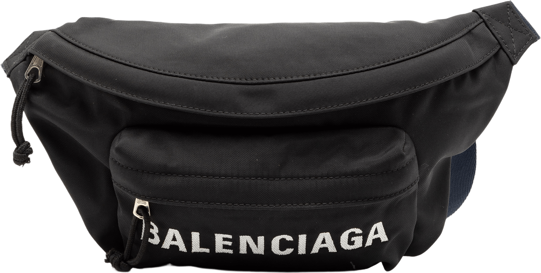 Balenciaga Nylon Logo Wheel Belt Bag, från Luxclusif, i färgen black.