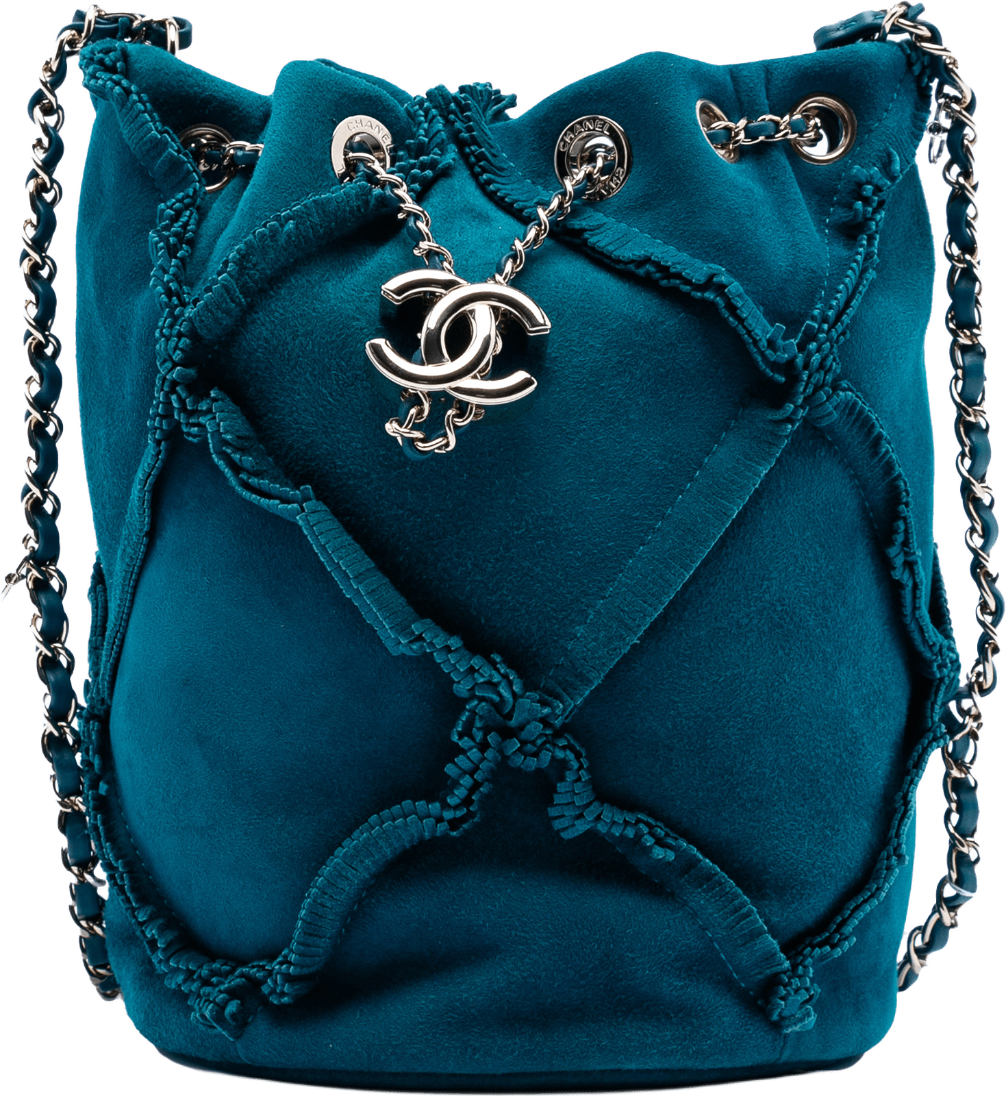 Chanel Cc Suede Fringed Drawstring Bucket Bag, från Luxclusif, i färgen peacock.