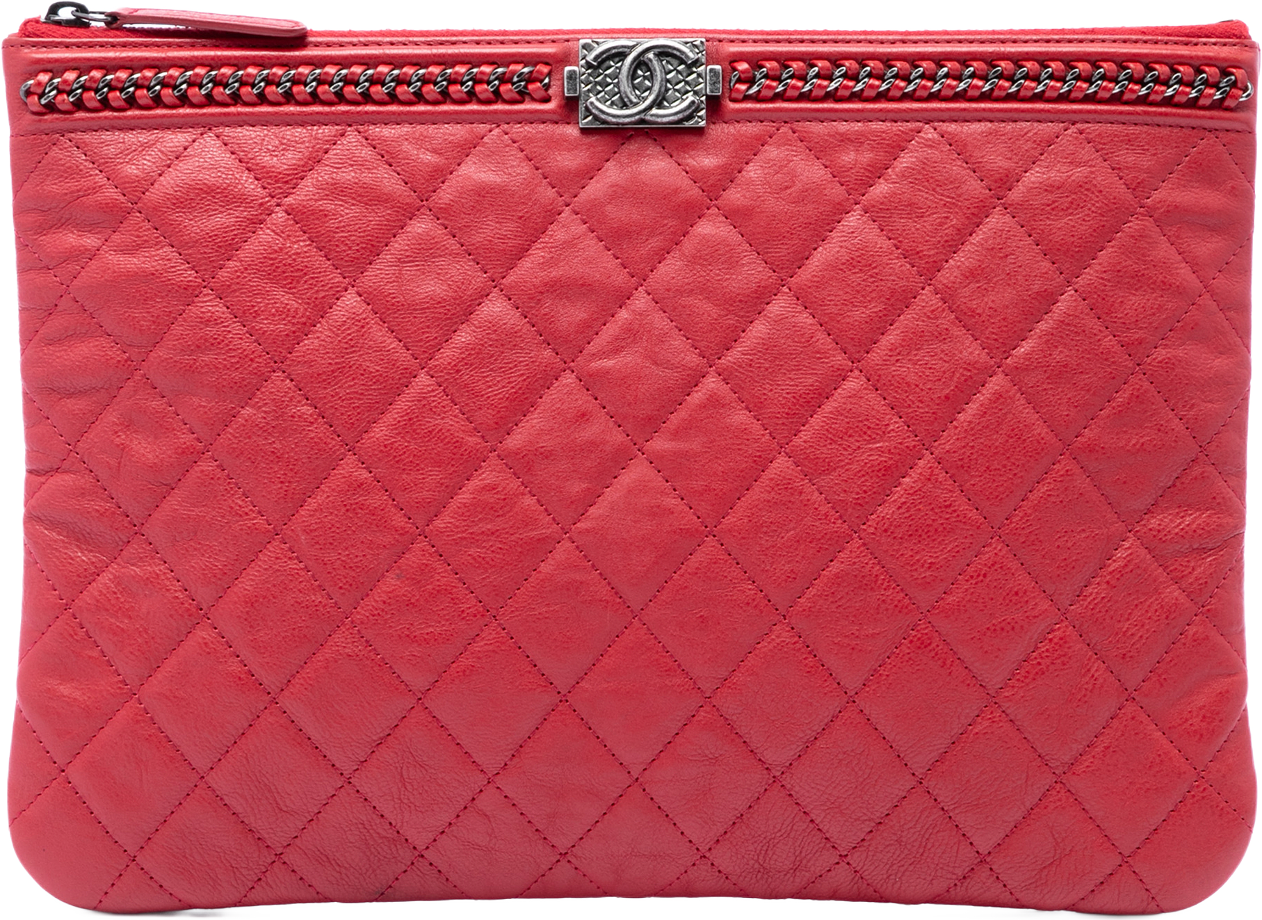 Chanel Medium Quilted Lambskin Chain Boy O Case Clutch, från Luxclusif, i färgen röd.