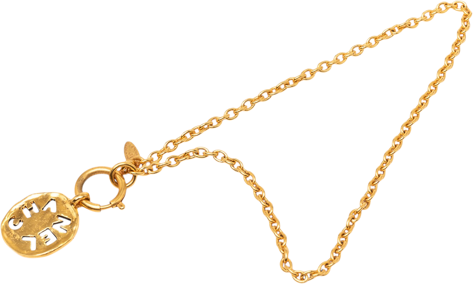 Chanel Gold Plated Logo Round Pendant Necklace, från Luxclusif, i färgen gold.