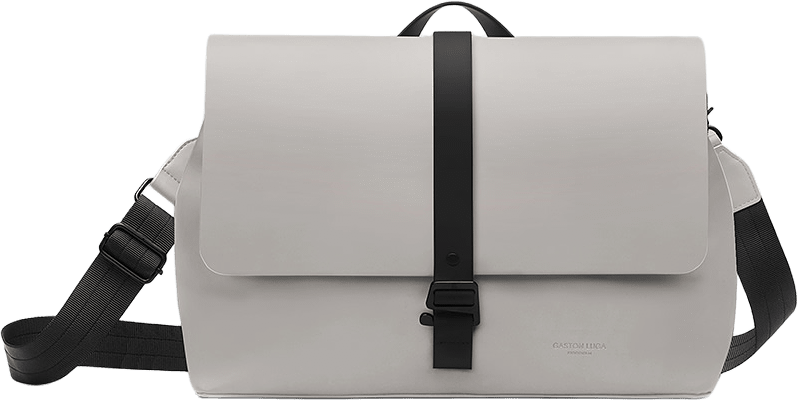 Spläsh Crossbody Large 14", från Gaston Luga, i färgen taupe.