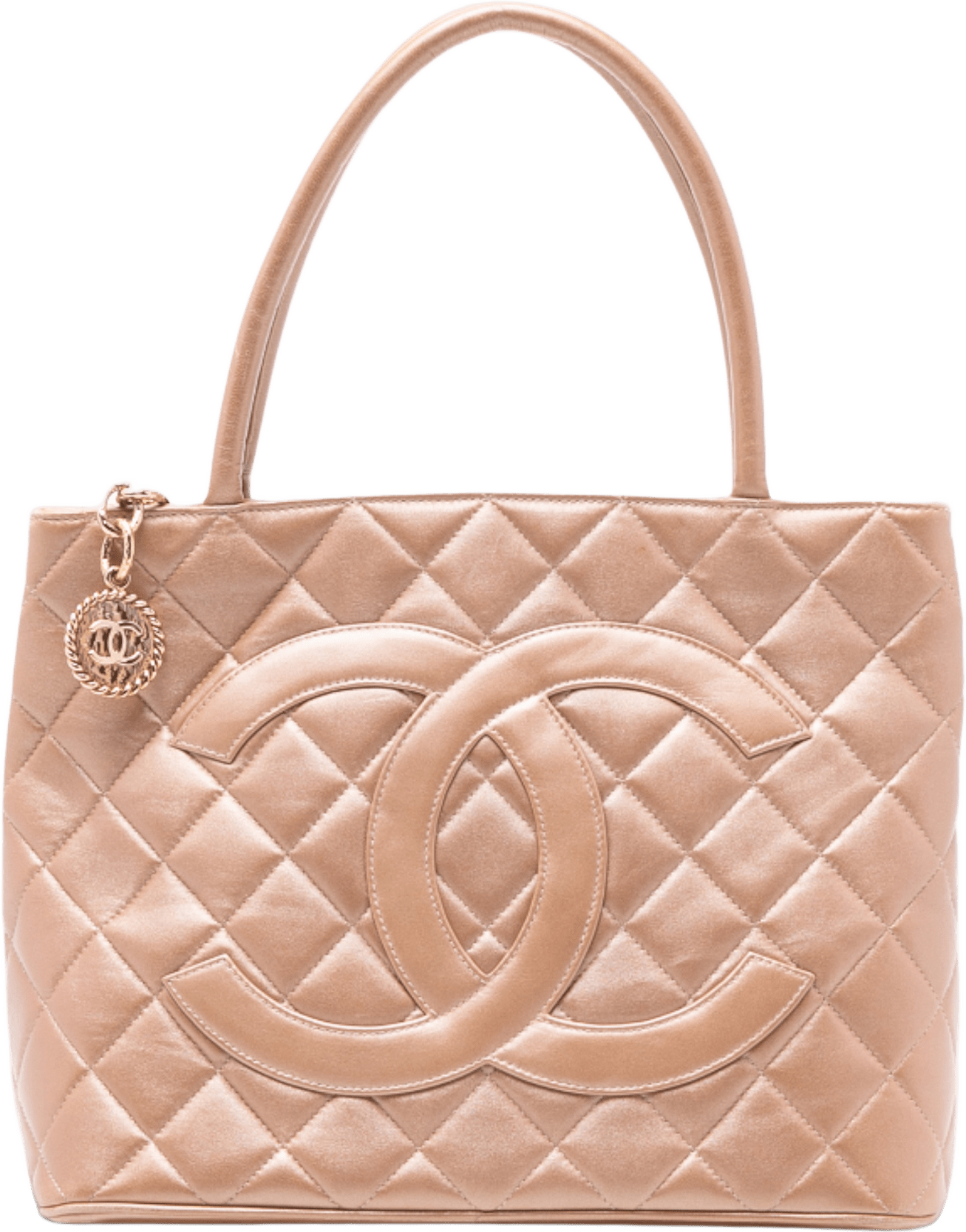 Chanel Lambskin Medallion Tote, från Luxclusif, i färgen beige.