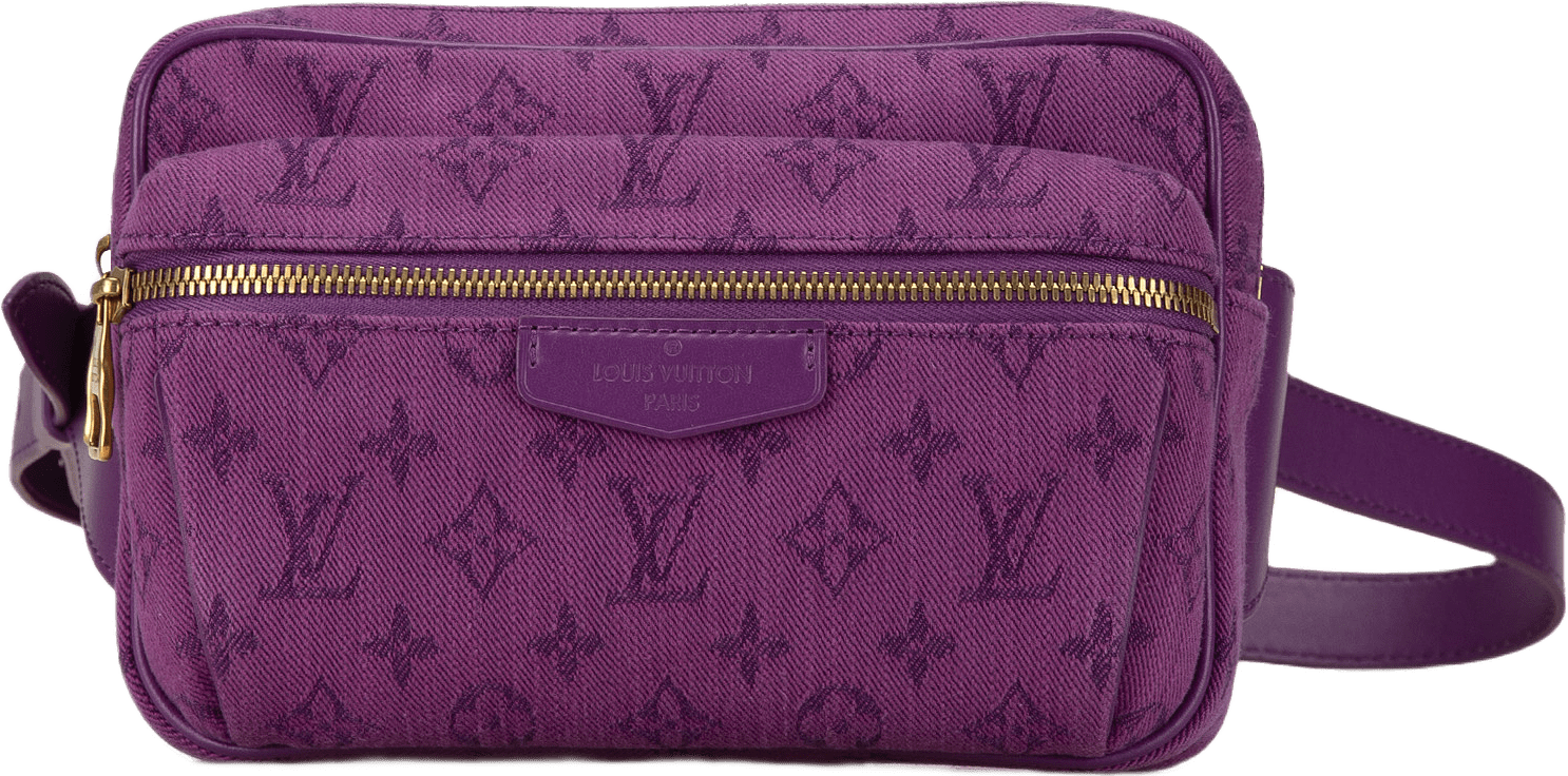 Louis Vuitton Monogram Denim Outdoor Bumbag, från Luxclusif, i färgen purple.