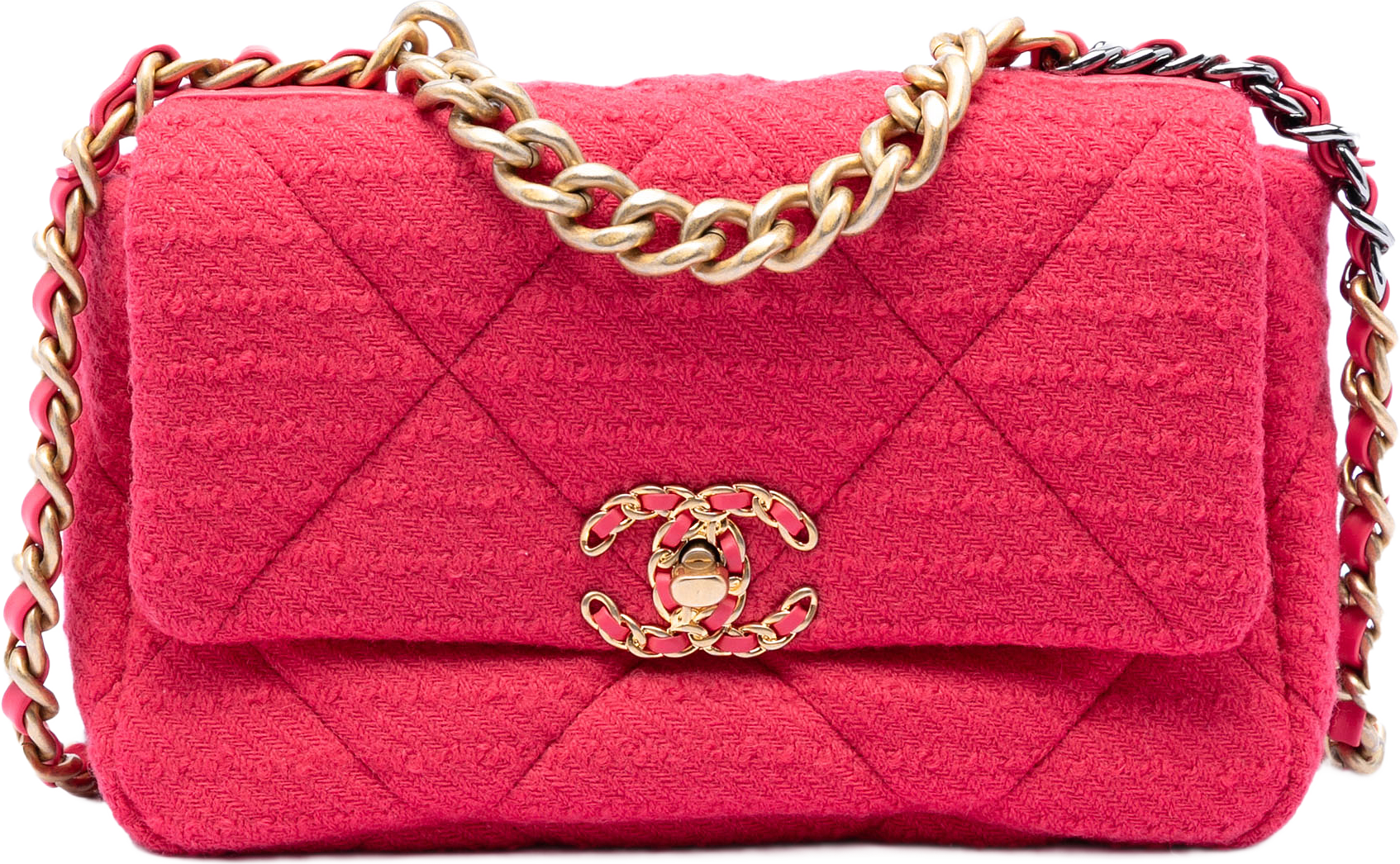 Chanel Medium Tweed 19 Flap, från Luxclusif, i färgen strawberry.