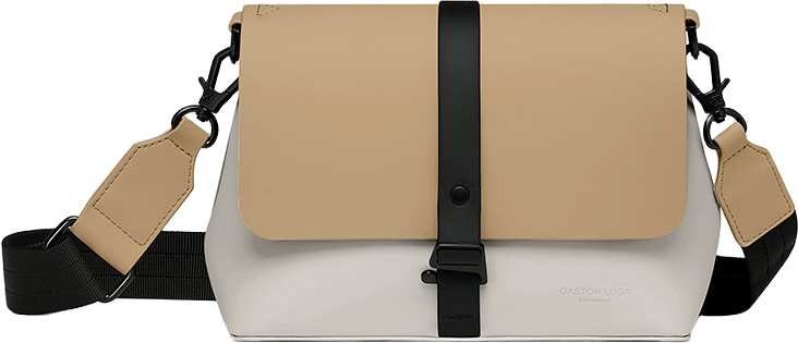 Spläsh Crossbody Bag, från Gaston Luga, i färgen latte / cloud cream.