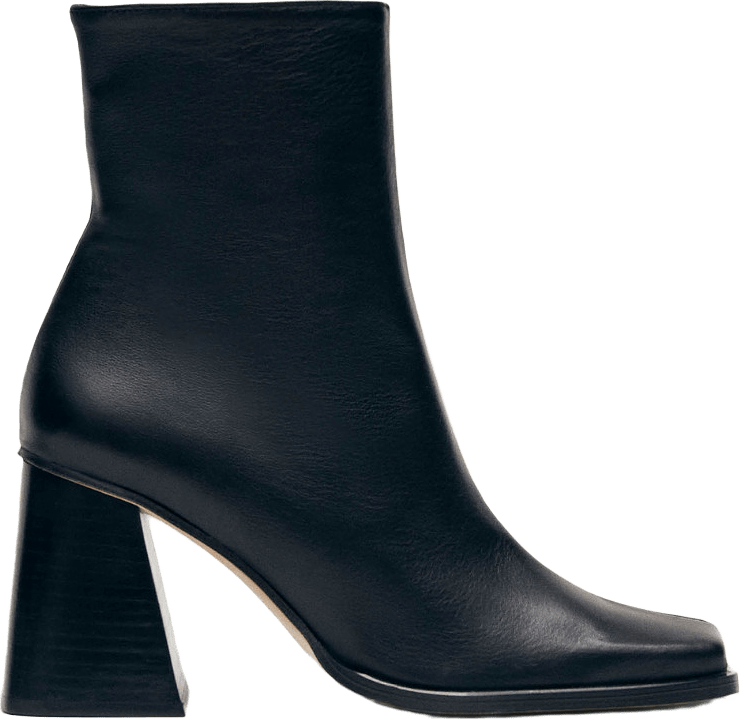 South Black Leather Ankle Boots