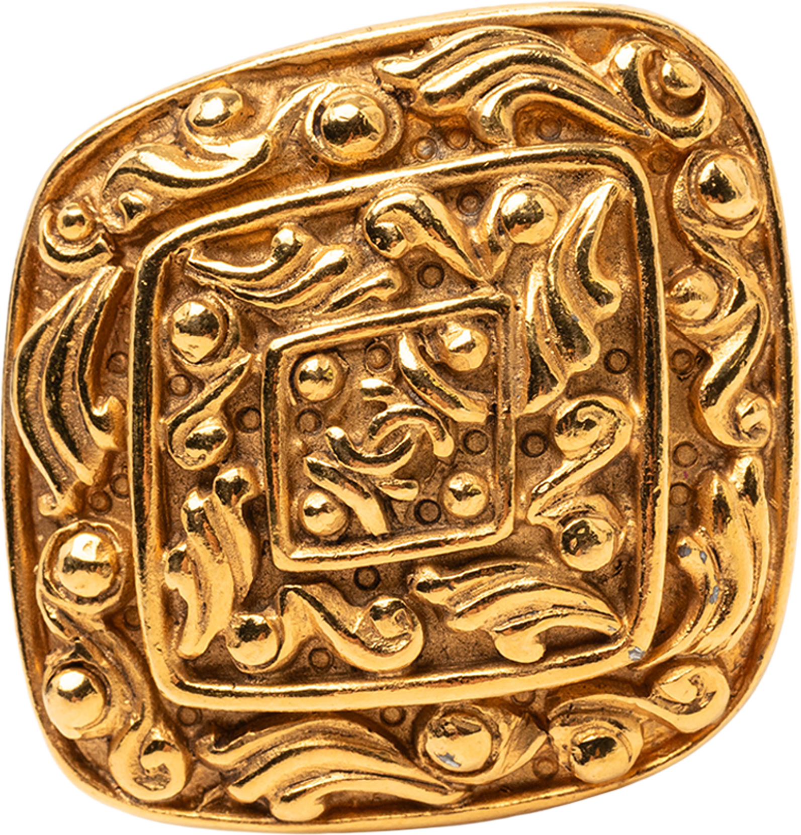 Chanel Cc Gold Plated Diamond Brooch, från Luxclusif, i färgen gold.