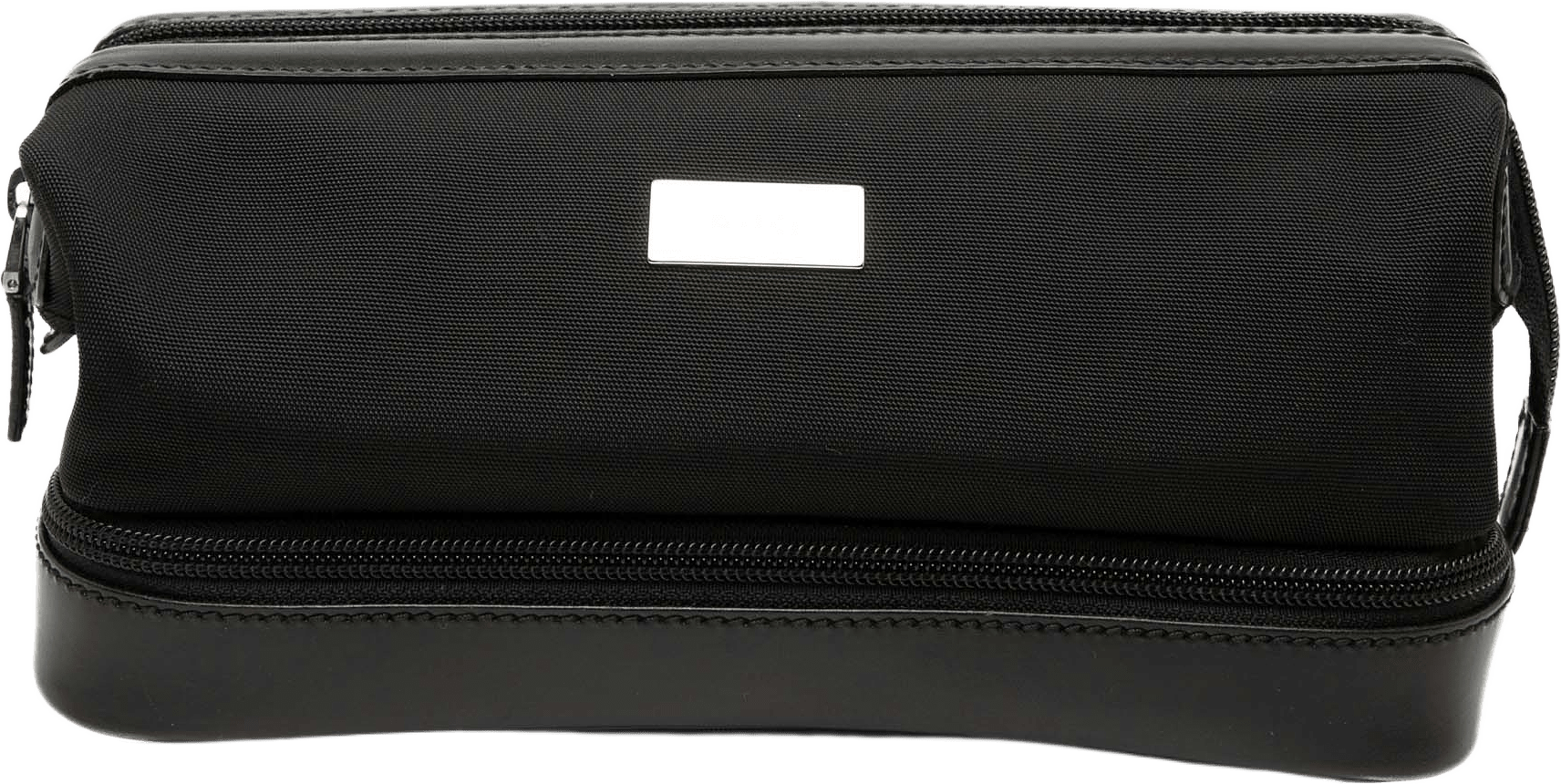 Gucci Canvas Toiletry Pouch, från Luxclusif, i färgen black.