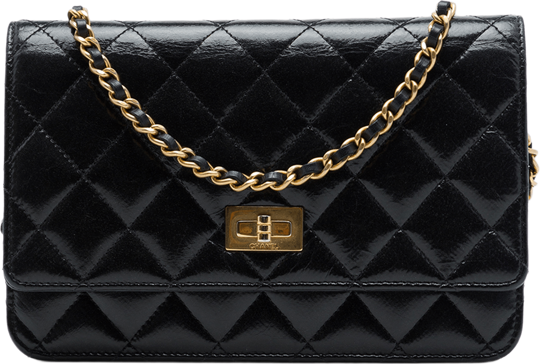 Chanel Quilted Aged Calfskin Reissue 2.55 Wallet On Chain, från Luxclusif, i färgen svart.