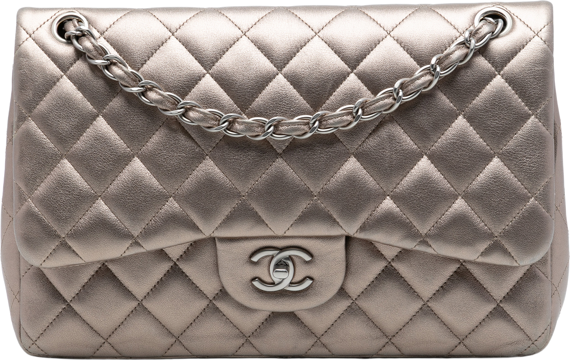 Chanel Jumbo Classic Metallic Lambskin Double Flap, från Luxclusif, i färgen taupe.