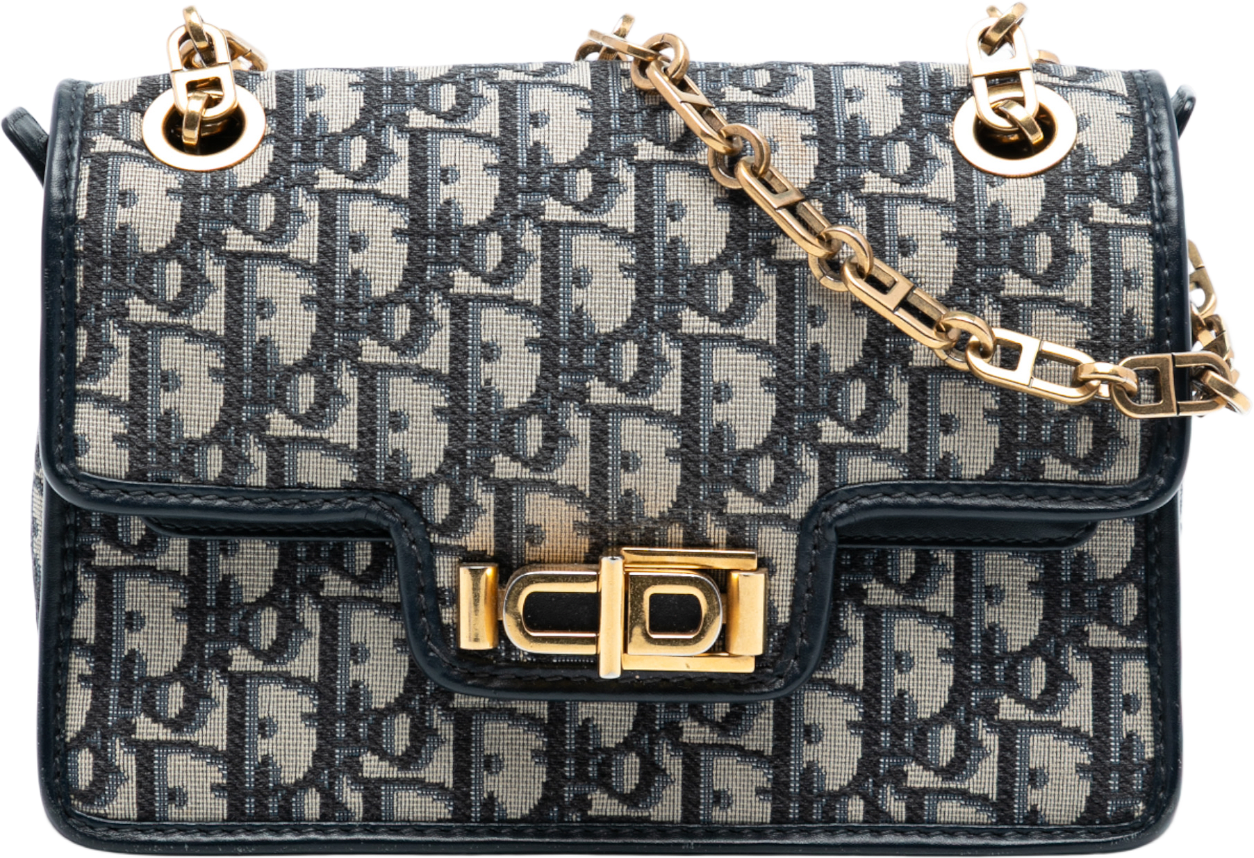 Dior Oblique Canvas Cd Lock Chain Flap Crossbody, från Luxclusif, i färgen blue.