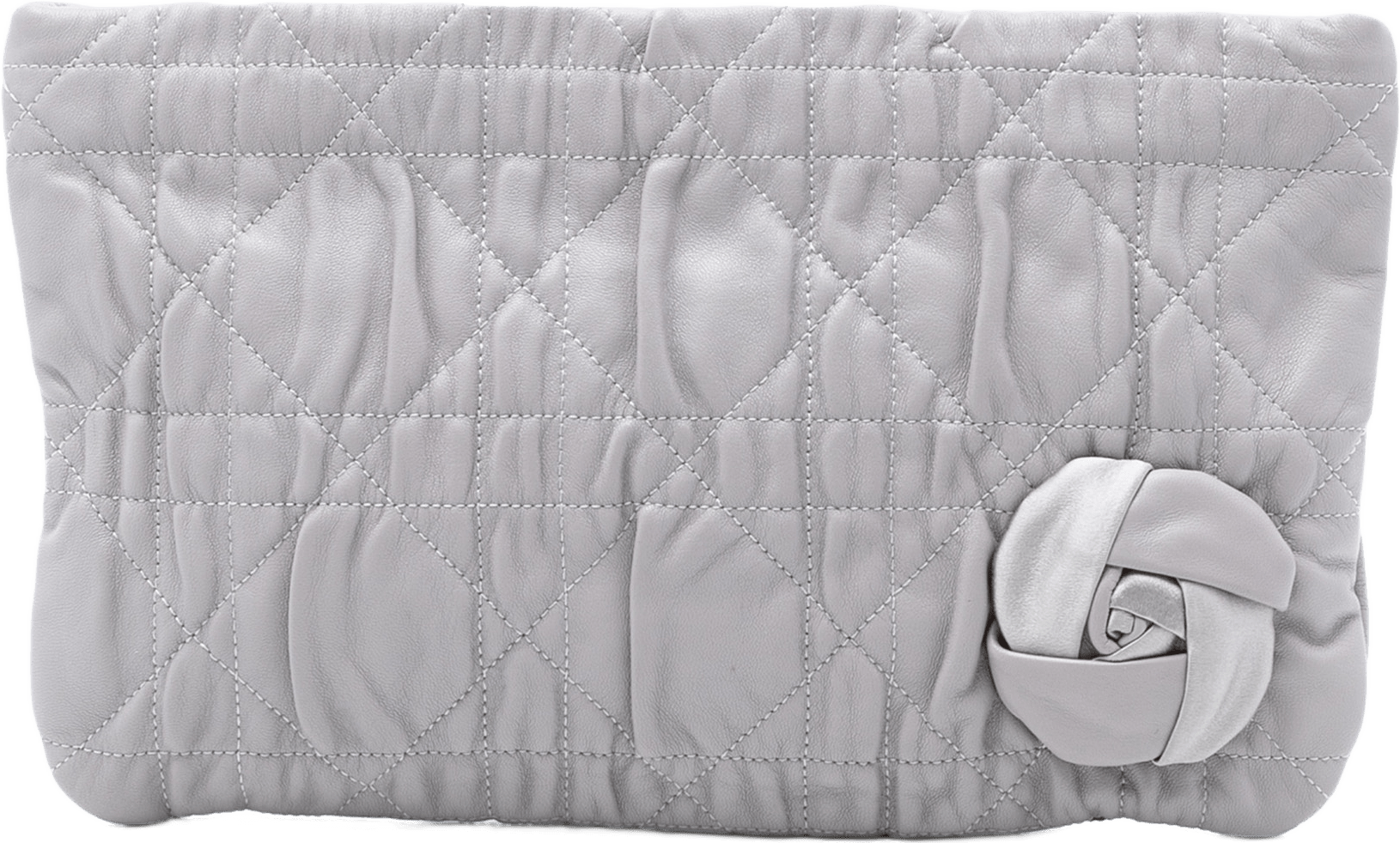 Dior Calfskin Cannage Rose Clutch, från Luxclusif, i färgen light gray.