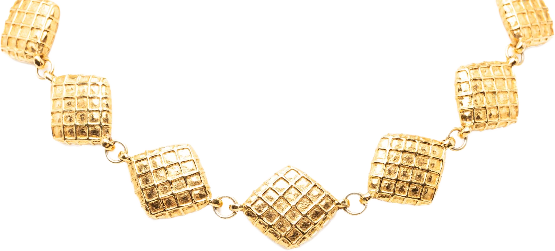 Chanel Cc Gold Plated Quilted Diamond Necklace, från Luxclusif, i färgen gold.