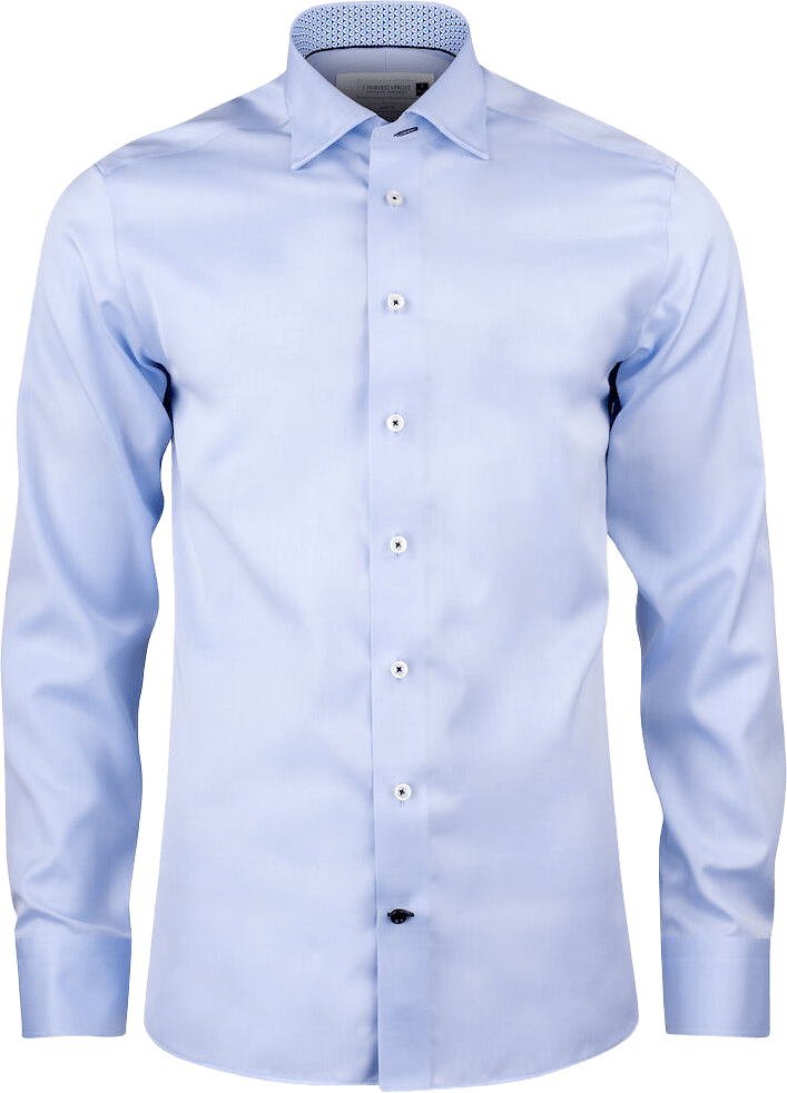 Rb122 Twill Non-iron Regular, från J.Harvest & Frost, i färgen ljusblå.